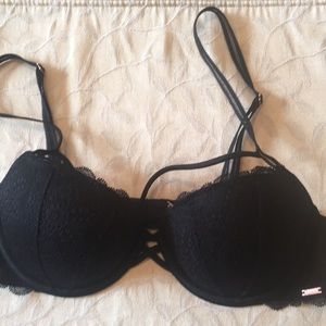 Victoria’s Secret Pink push up bra